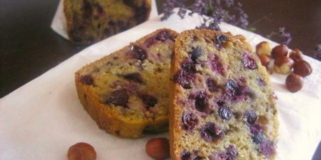 Рецепт кекса с черной смородиной и душицей