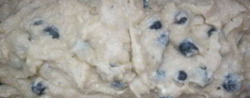 Шаг 7: кекса с черной смородиной и душицей