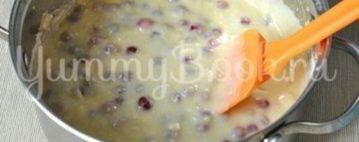 Шаг 5: кекса с клюквой