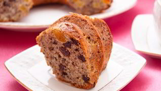 Рецепт Кекса с курагой, изюмом и орехами