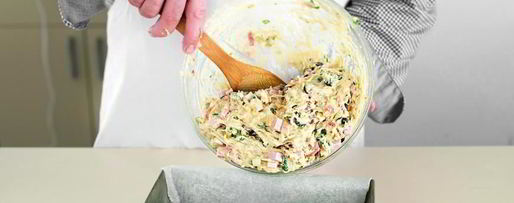 Шаг 4: кекса с оливками, сыром и ветчиной