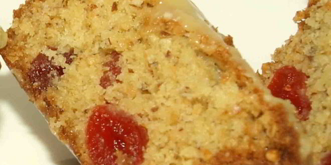 Рецепт кекса с сушеной вишней и ганашем из белого шоколада