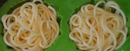 Шаг 1: кексиков из спагетти с фрикадельками