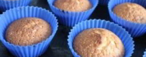 Шаг 8: лимонных кексов в силиконовых формочках