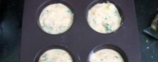 Шаг 7: морковных кексов с кориандром и кукурузой