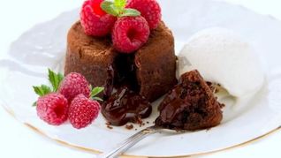 Рецепт Шоколадного фондана с жидким центром