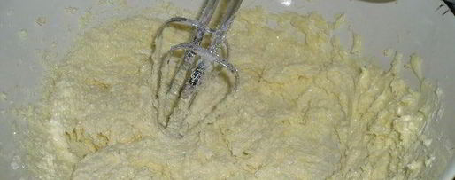 Шаг 5: шоколадного кекса с кешью и физалисом