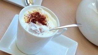 Рецепт Шоколадного кекса со сливками и фундуком