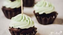 Рецепт Шоколадных капкейков с мятным кремом