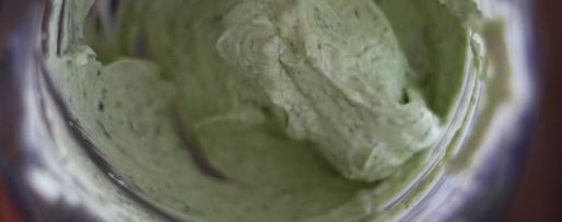 Шаг 6: томатных капкейков под нежным базиликовым кремом