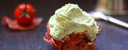 Шаг 7: томатных капкейков под нежным базиликовым кремом