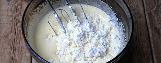 Шаг 5: творожных кексов с клубникой