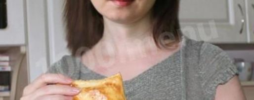 Шаг 13: хачапури из слоеного теста с сыром в духовке