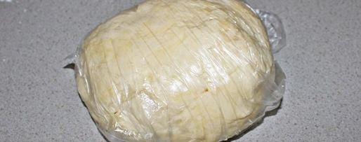 Шаг 4: хачапури из слоеного теста с сыром в духовке