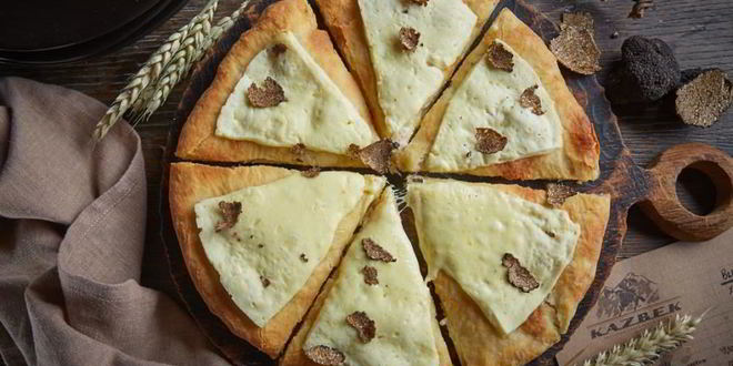 Рецепт хачапури с черным трюфелем