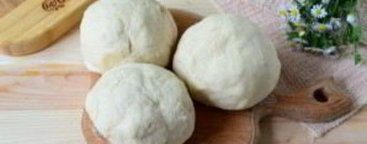 Шаг 4: хачапури с сыром и персиками