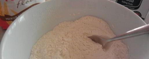 Шаг 1: бананового пирога-хлеба с финиками и орехами пекан