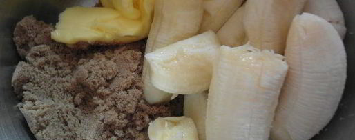 Шаг 2: бананового пирога-хлеба с финиками и орехами пекан