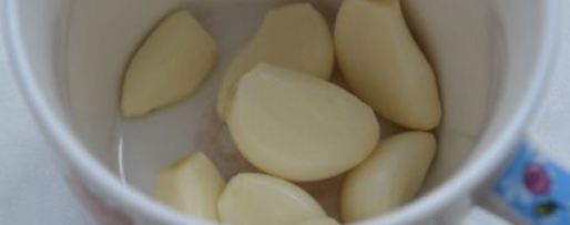 Шаг 4: чесночного хлеба с петрушкой