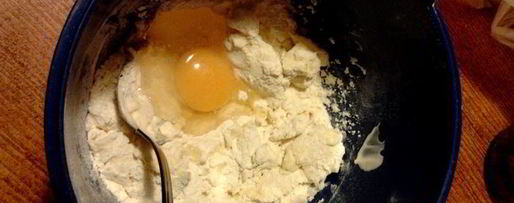 Шаг 1: деревенских галет с яблоками и абрикосовым джемом