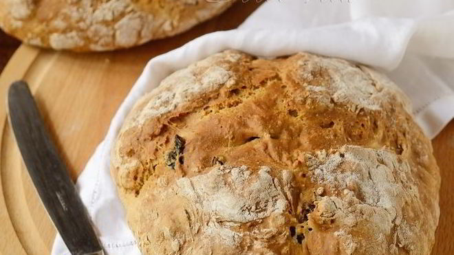 Рецепт Ирландского содового хлеба с изюмом