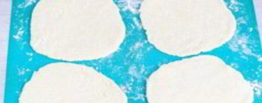 Шаг 6: клубничных галет из творожного теста