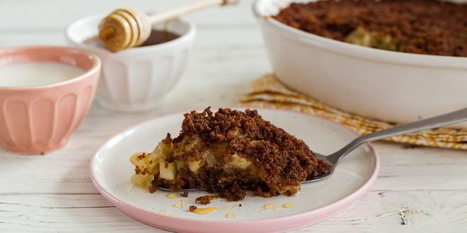 Рецепт пудинга из черного хлеба и яблок