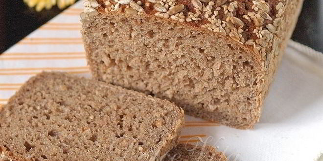 Рецепт ржаного хлеба с хлопьями и семечками на закваске