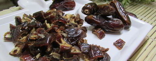 Шаг 1: шоколадного хлеба с кунжутом и финиками