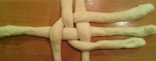 Шаг 10: творожного хлеба плетенка