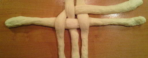 Шаг 9: творожного хлеба плетенка