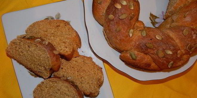 Рецепт тыквенного хлеба с цельнозерновой мукой