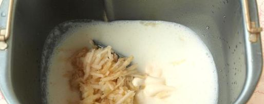 Шаг 1: яблочного хлеба на молоке в хлебопечке