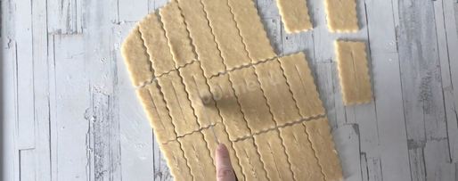 Шаг 7: хвороста тонкого хрустящего сладкого