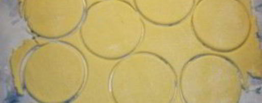 Шаг 3: конвертиков из творожного теста