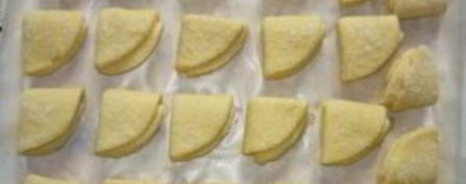 Шаг 4: конвертиков из творожного теста