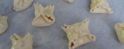 Шаг 2: конвертиков с ананасом