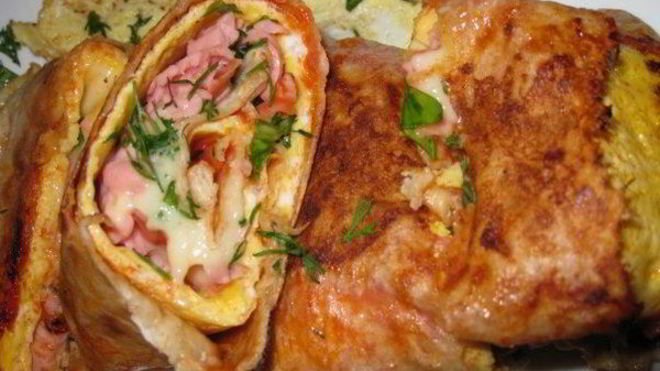 Рецепт Фаршированного лаваша с сыром и колбасой