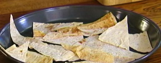 Шаг 2: грибов с пармезаном и зеленым луком на чипсах из лаваша