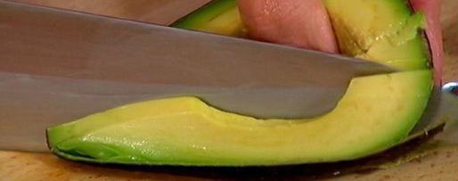 Шаг 5: кулечков из лаваша с копченой курицей и авокадо