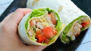 Рецепт Курицы с овощами в лаваше