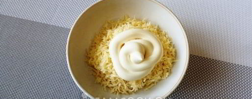 Шаг 4: лаваша с корейской морковкой и сыром