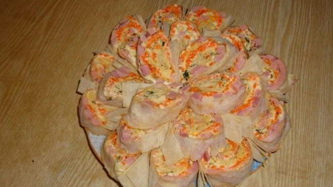 Рецепт Лаваша с корейской морковкой и ветчиной