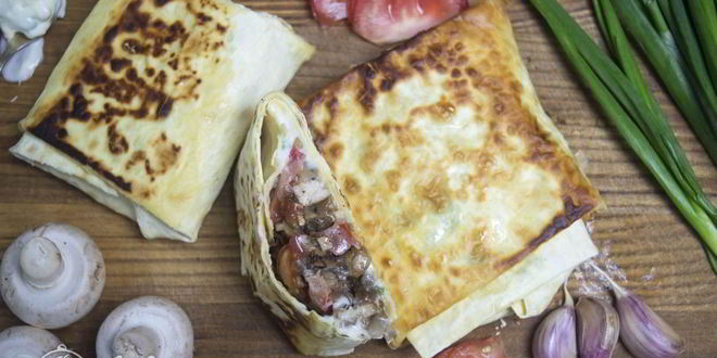 Рецепт лаваша с курицей и грибами