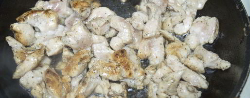 Шаг 3: лаваша с курицей и грибами