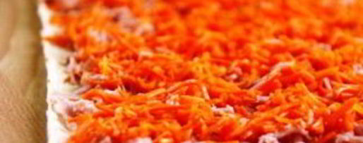 Шаг 2: лаваша с морковкой