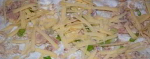 Шаг 3: лаваша с рыбой и сыром