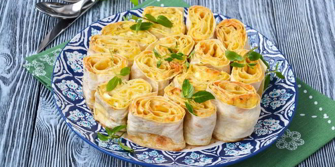 Рецепт лаваша с творогом и сыром в духовке