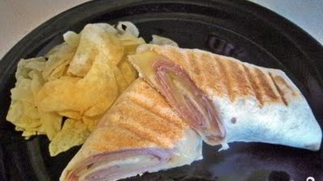 Рецепт Лаваша с ветчиной и сыром