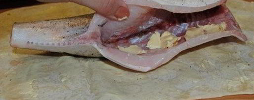 Шаг 4: рыбы, запеченной в лаваше